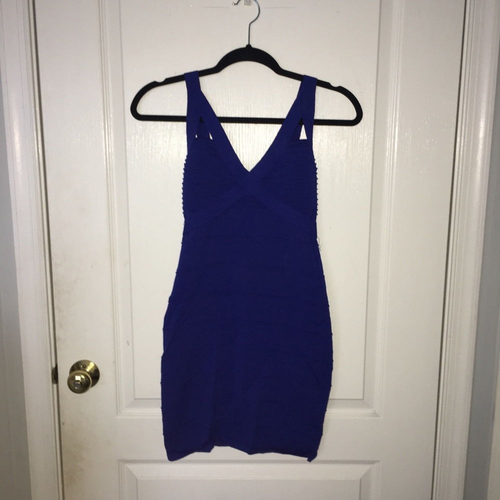 Mini dress - Picture 2 of 5